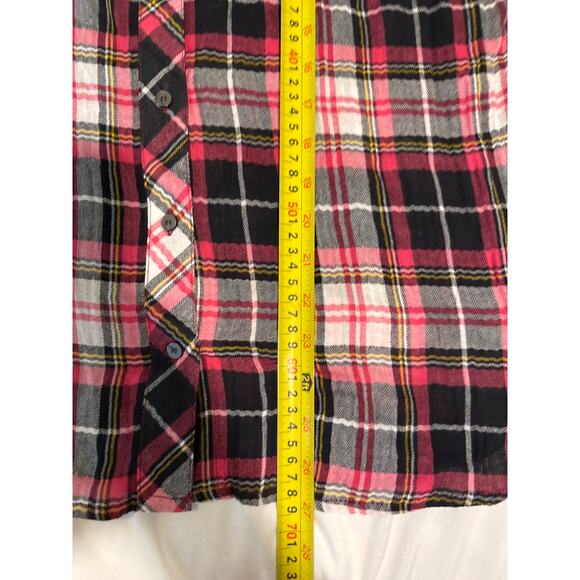 Kut from the Kloth Women’s M Red Black Plaid Button Shirt NWT - Picture 3 of 7